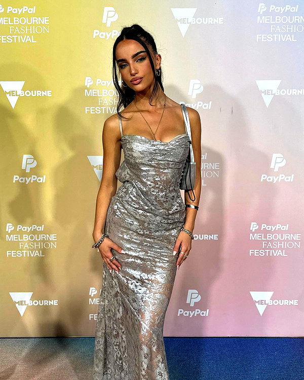 ellachristo instagram image archive image