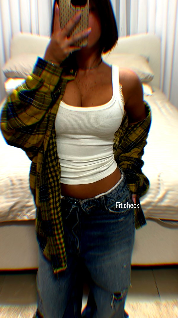 lian_sabag8 instagram image archive image