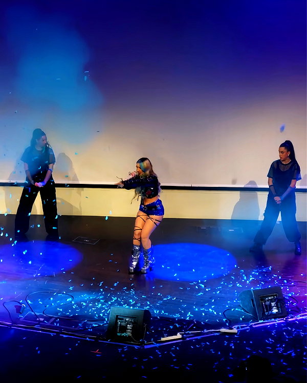 elinmaliaa instagram image archive image