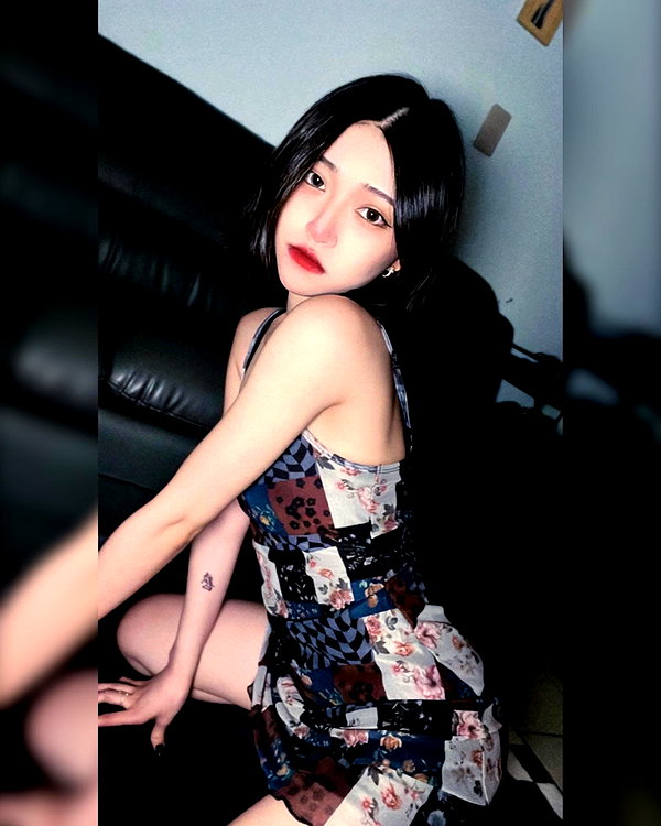 ge.more_x instagram image archive image