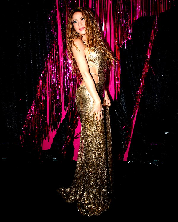 shakira instagram image archive image