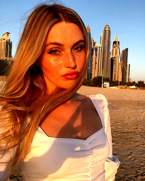 chelsnamsayin instagram image archive image
