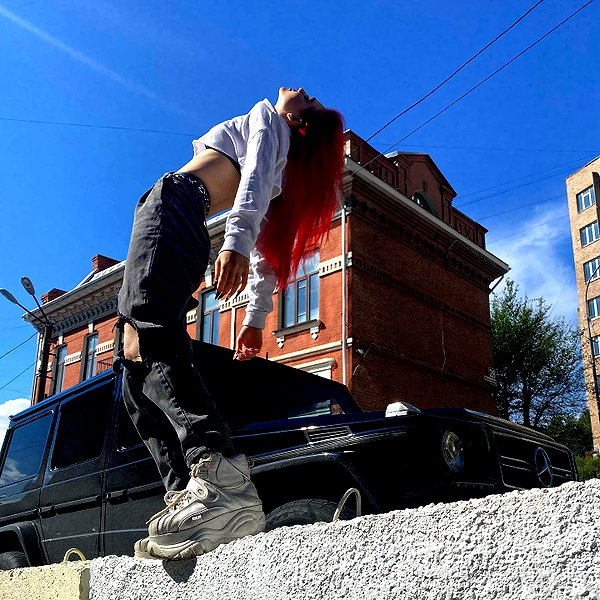 vik4au instagram image archive image
