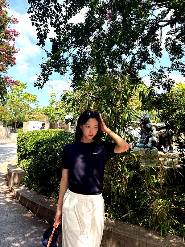 hhh.e_c.v instagram image archive image