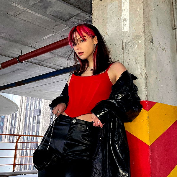 eva.mosevichhh instagram image archive image