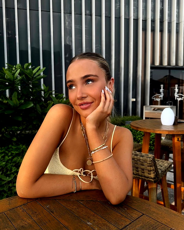 0emmamac instagram image archive image