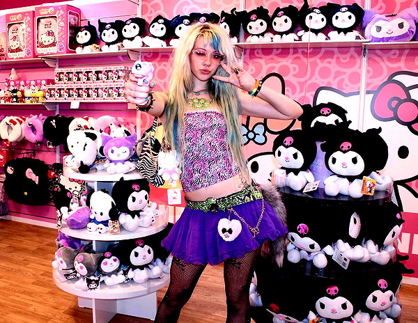 cyberangelz.shop instagram image archive image