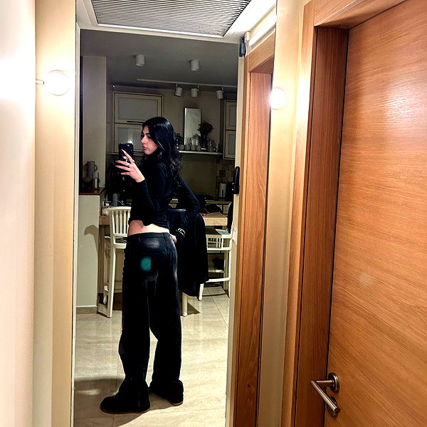 ayash.hila instagram image archive image