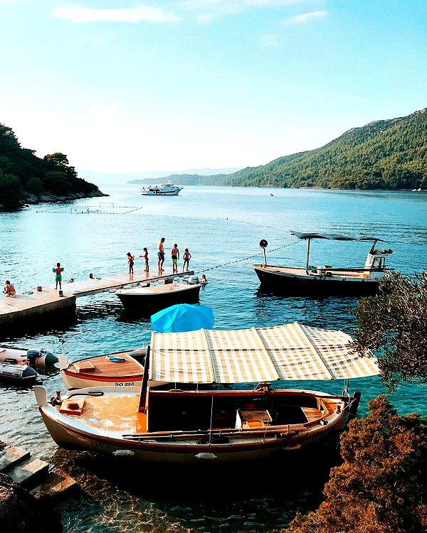 sullivang_ instagram image archive image