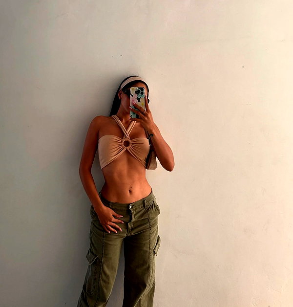 mishell.lindaflor instagram image archive image