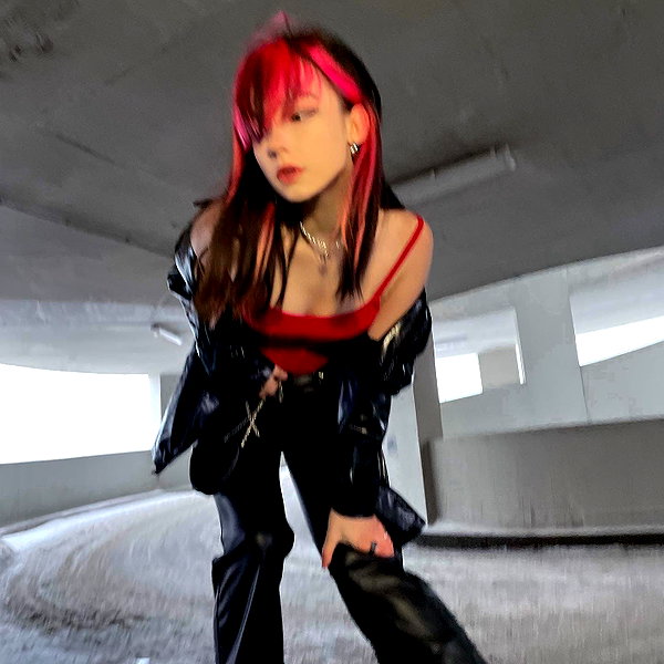 eva.mosevichhh instagram image archive image