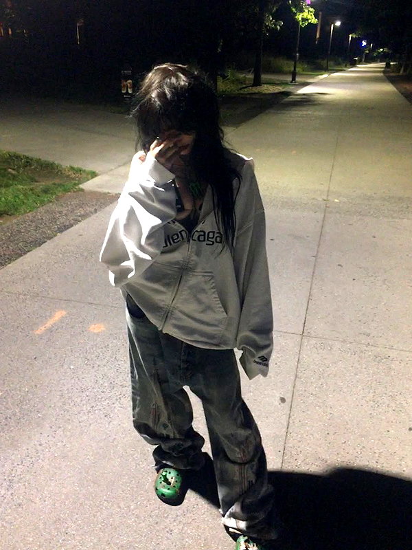 zommmbri instagram image archive image