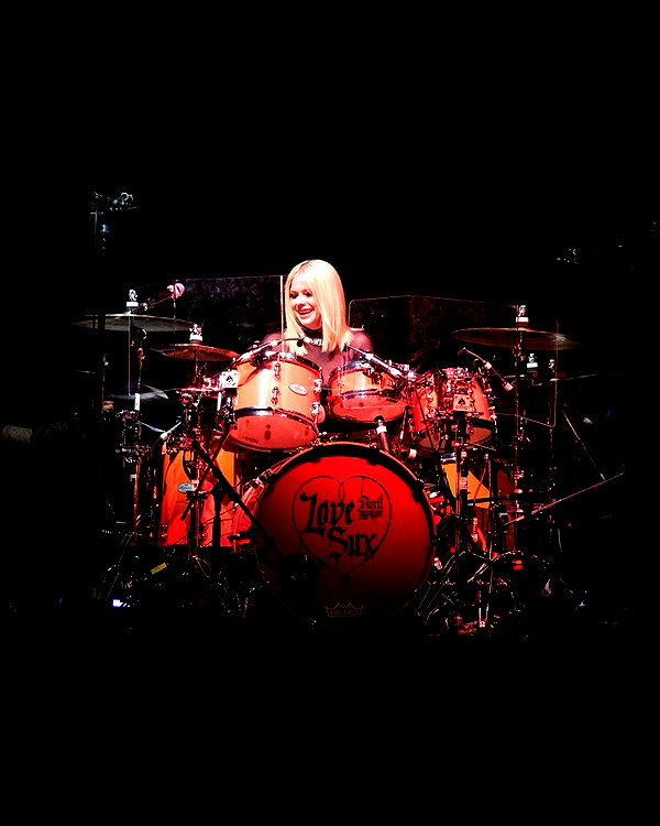 avrillavigne instagram image archive image