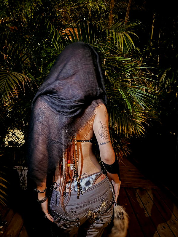 shaharo__._ instagram image archive image