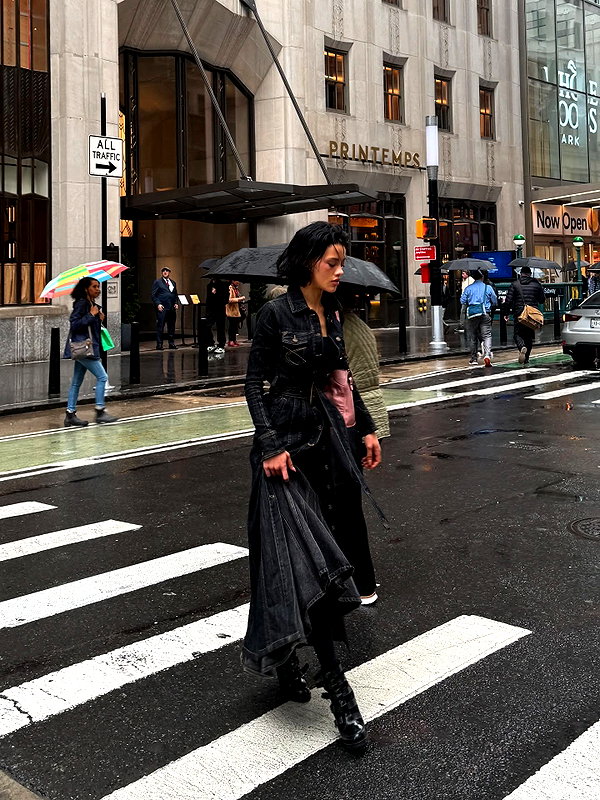 leonanaomii instagram image archive image