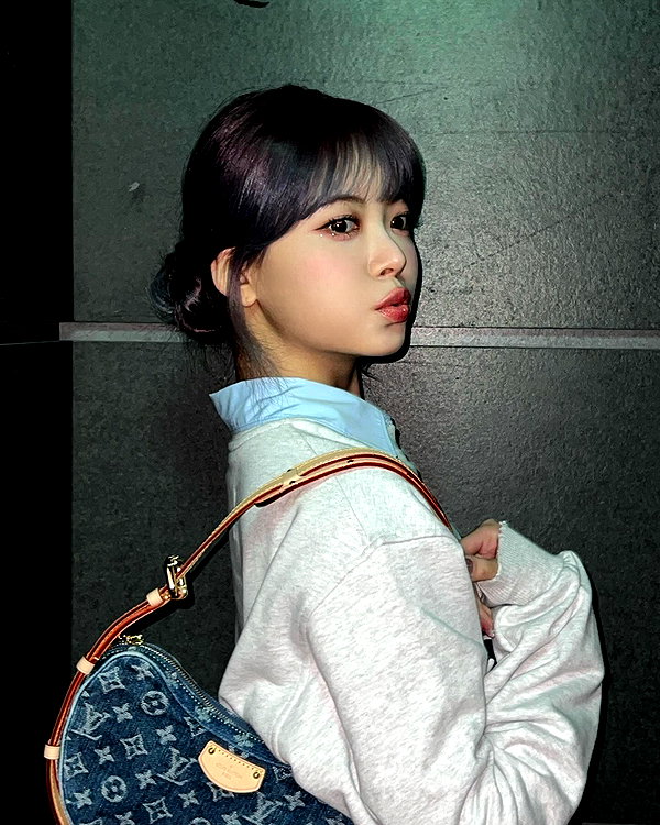hhh.e_c.v instagram image archive image