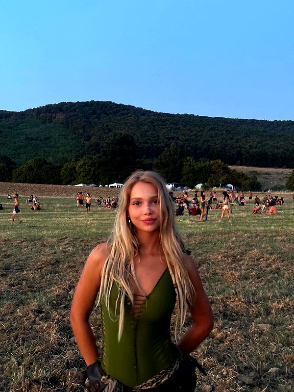 yulia.isakov instagram image archive image