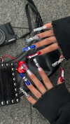 mekhrona_18 Altpins Profile Picture
