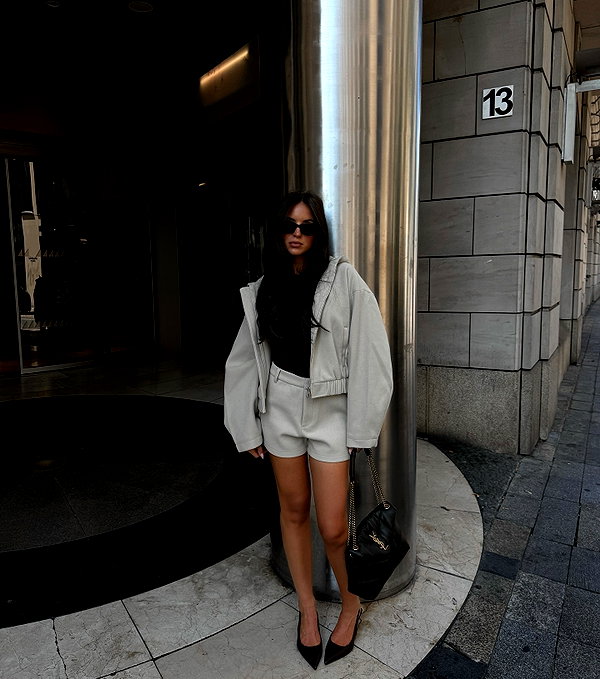 zoeliss instagram image archive image