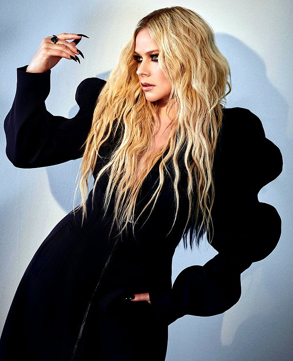 avrillavigne instagram image archive image