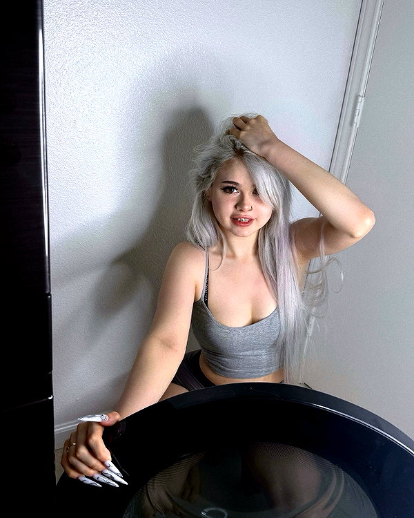 angelmeghann instagram image archive image