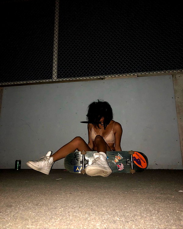 puppyknucklesxx instagram image archive image