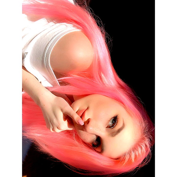 danielle.mercedie instagram image archive image