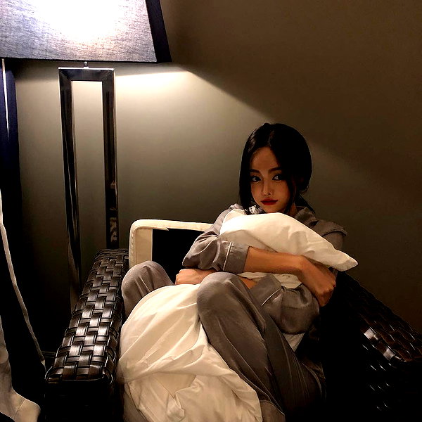 daxbin instagram image archive image