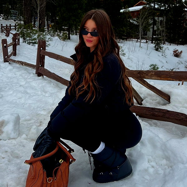 solveyyyy instagram image archive image