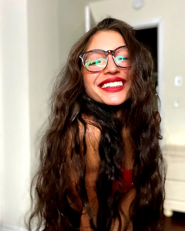 daniellebarnaa instagram image archive image