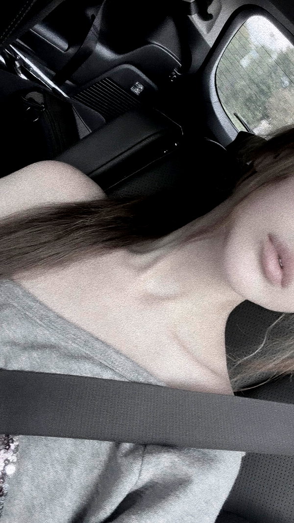 emeurie instagram image archive image