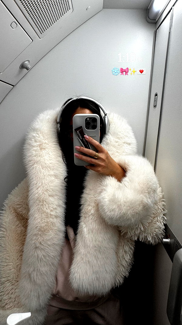 zoeliss instagram image archive image