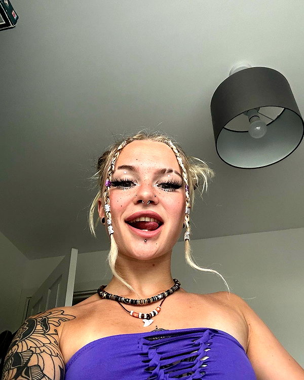 charley.chambers instagram image archive image