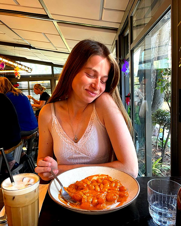 lil_sapir instagram image archive image