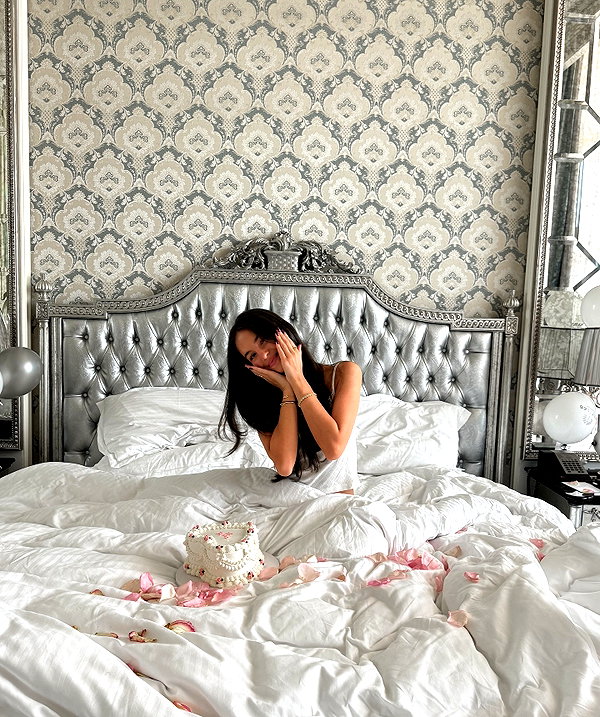 zoeliss instagram image archive image