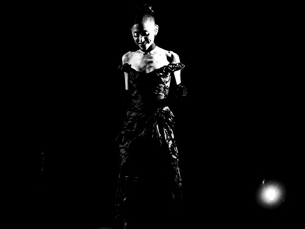 arianagrande instagram image archive image