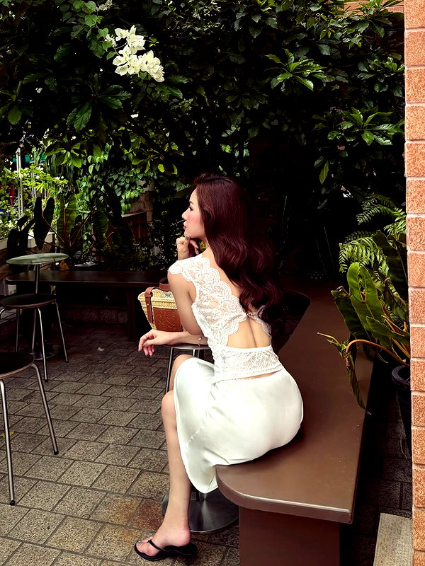lyhythuedoxinh instagram image archive image