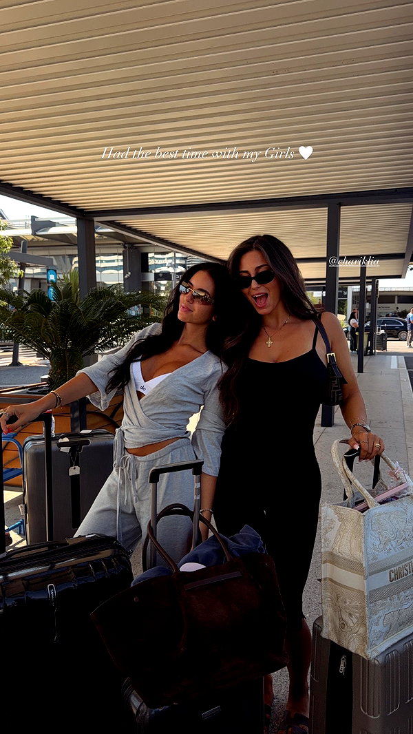 zoeliss instagram image archive image