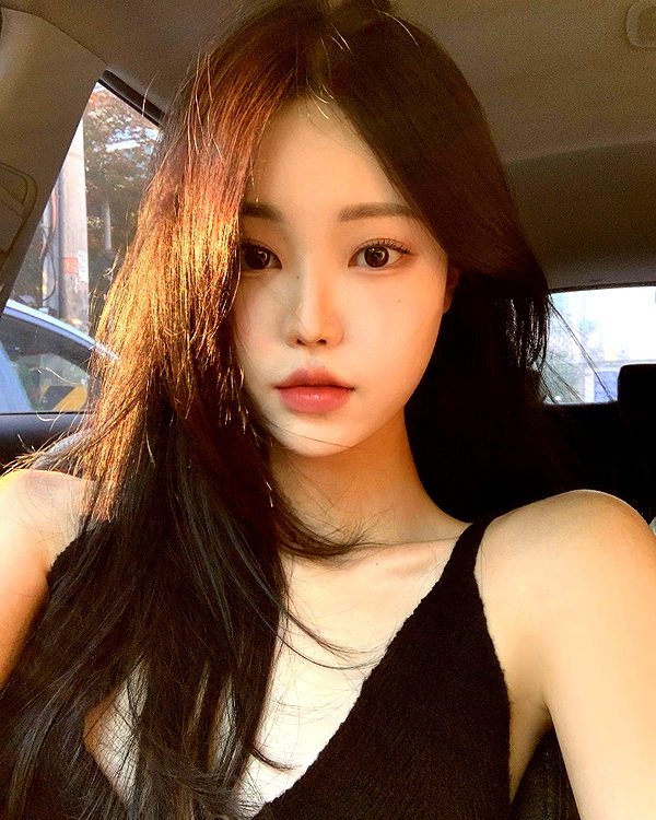 daxbin instagram image archive image
