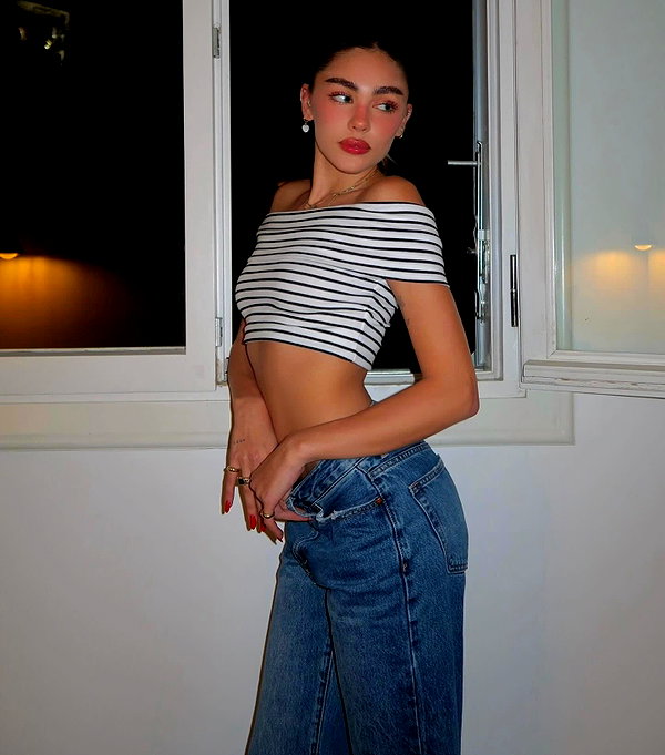 maya.keyy instagram image archive image