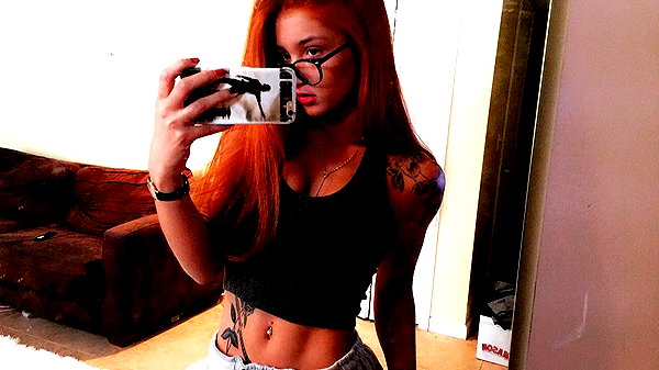 daniellebarnaa archive image