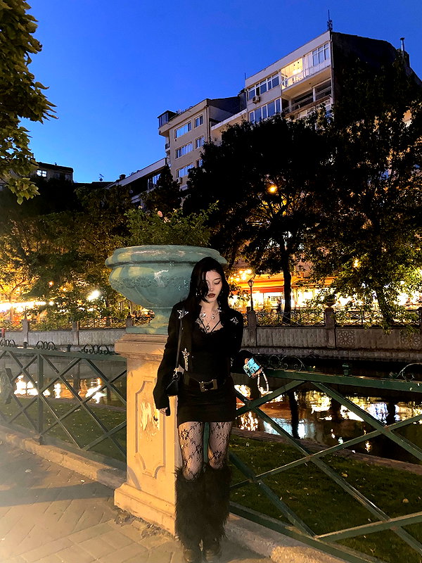 madamist_ instagram image archive image