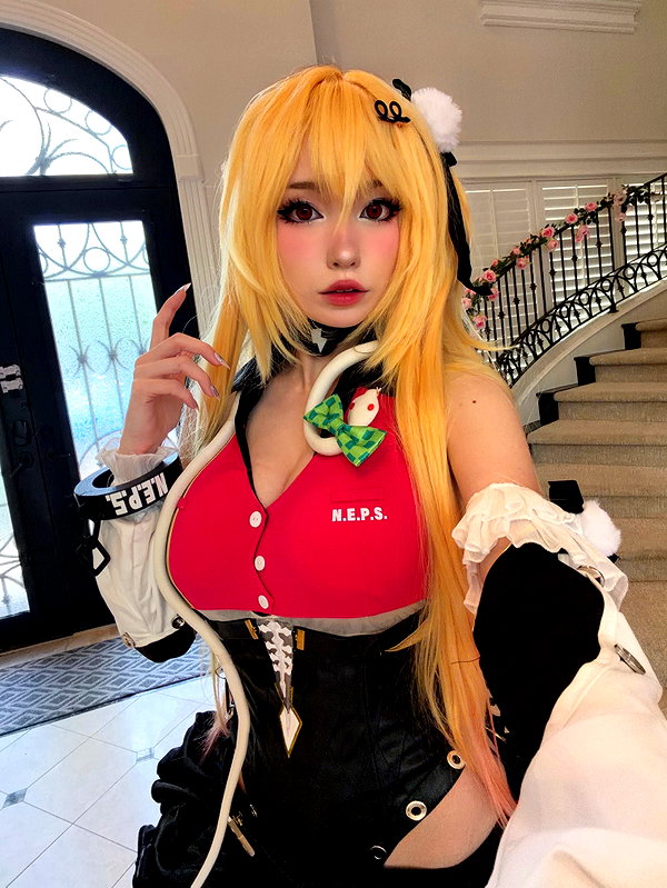 emiru.jpg instagram image archive image