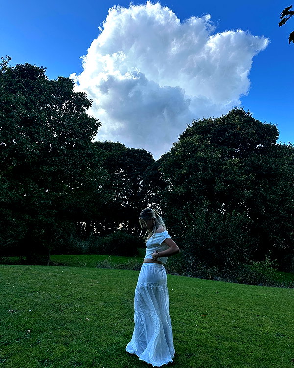 sophadophaa_ instagram image archive image