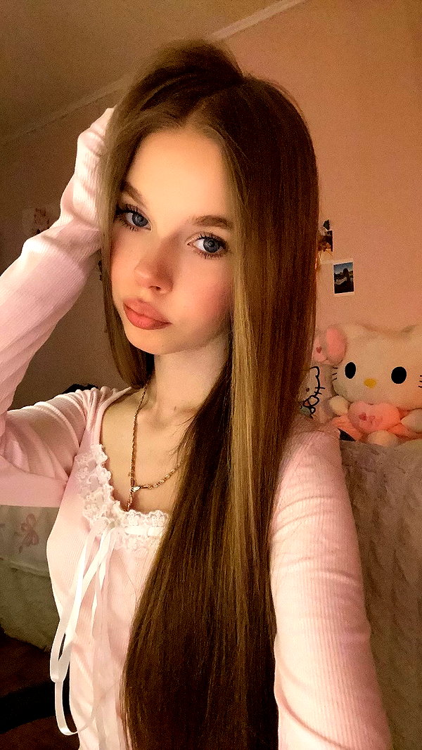 kristti.a instagram image archive image
