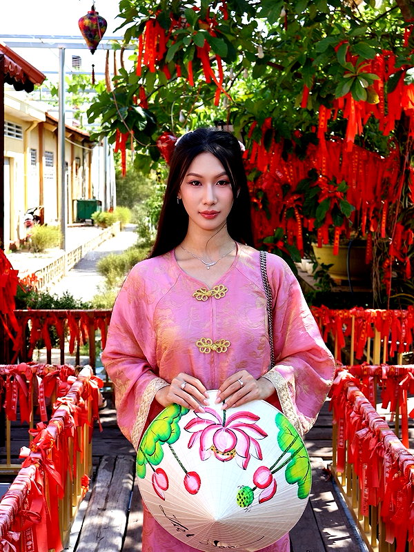 ngochanssi_ instagram image archive image