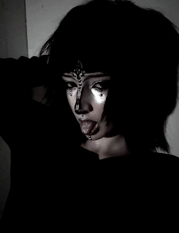 kk3tr1n4 instagram image archive image