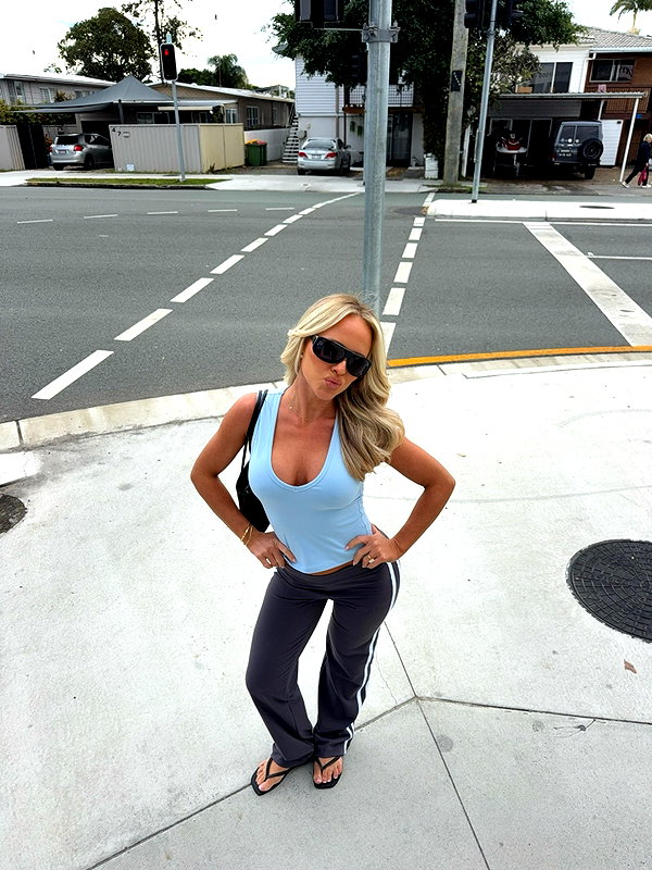 allieauton instagram image archive image