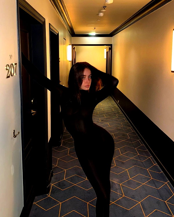 veroni22ka instagram image archive image