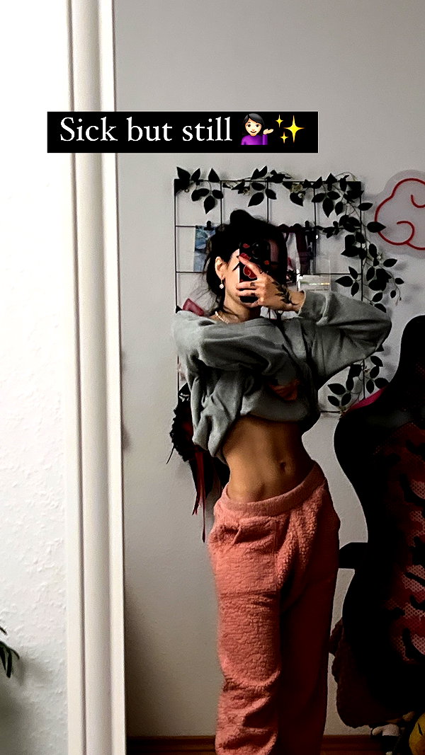 cata.leyah instagram image archive image